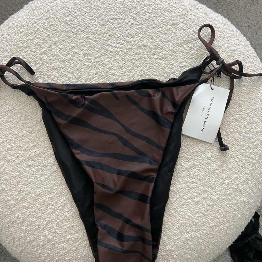 Faithfull the brand bikini bottom - Picture 7 of 8